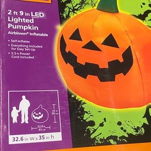 Halloween Home Accents 2ft - 9in LED Lighted Pumpkin Airblown Inflatable NEW